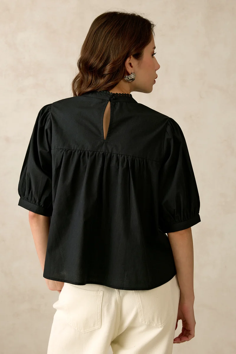 Jesse|100% Cotton Diagonal Tuck Detail Lace Top