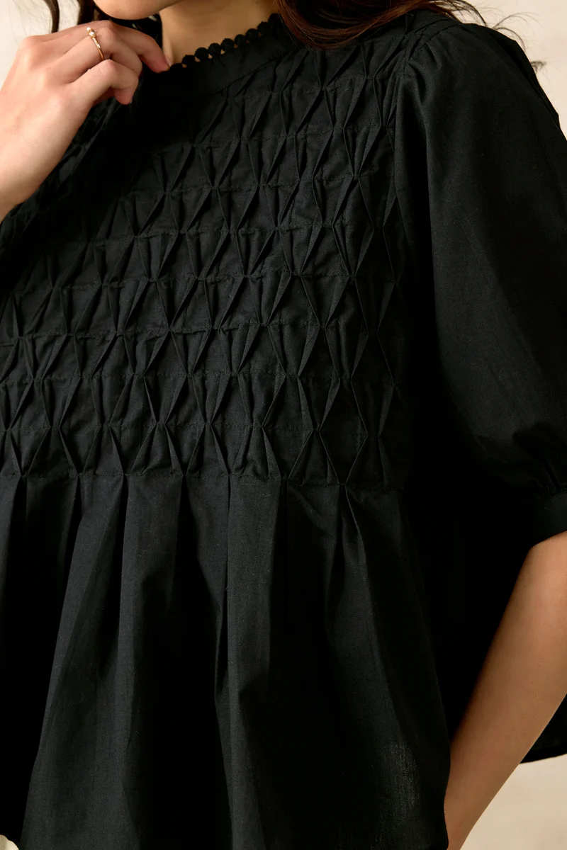 Jesse|100% Cotton Diagonal Tuck Detail Lace Top