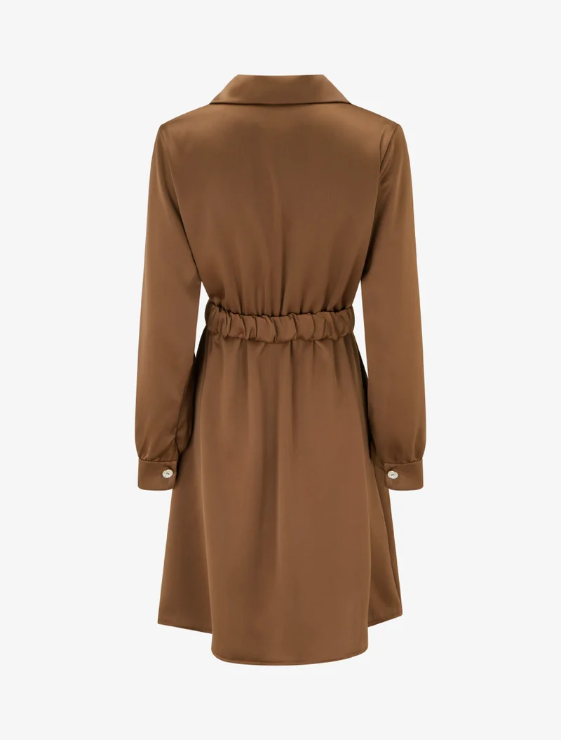 Robe satinée style chemise à manches longues - Camel