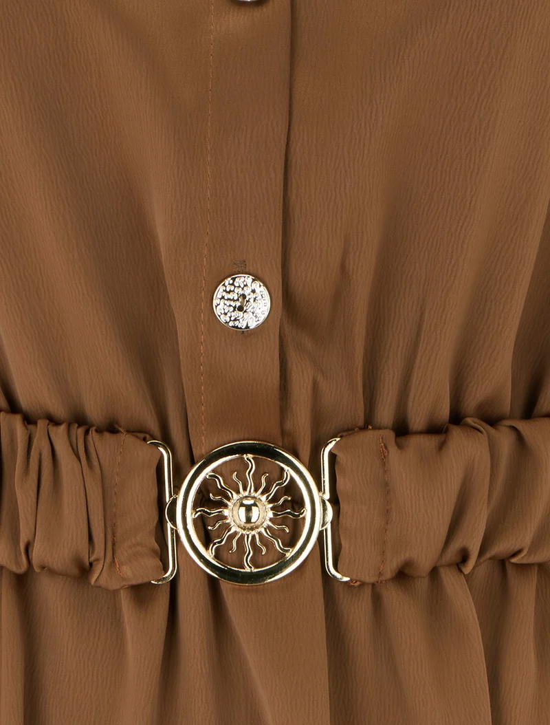 Robe satinée style chemise à manches longues - Camel