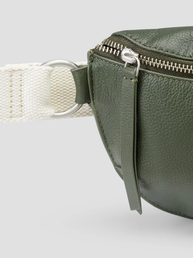 Sac banane en cuir