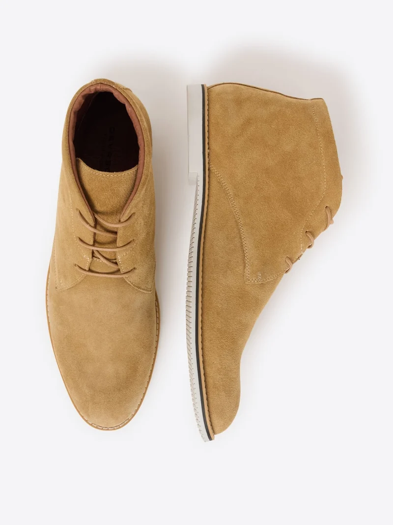 Bottines en cuir suédé