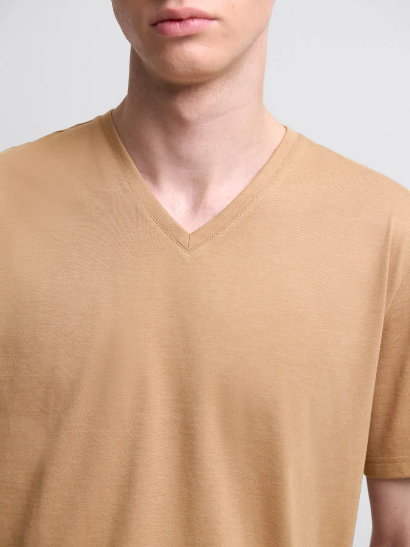T-shirt col V mélange coton Supima®