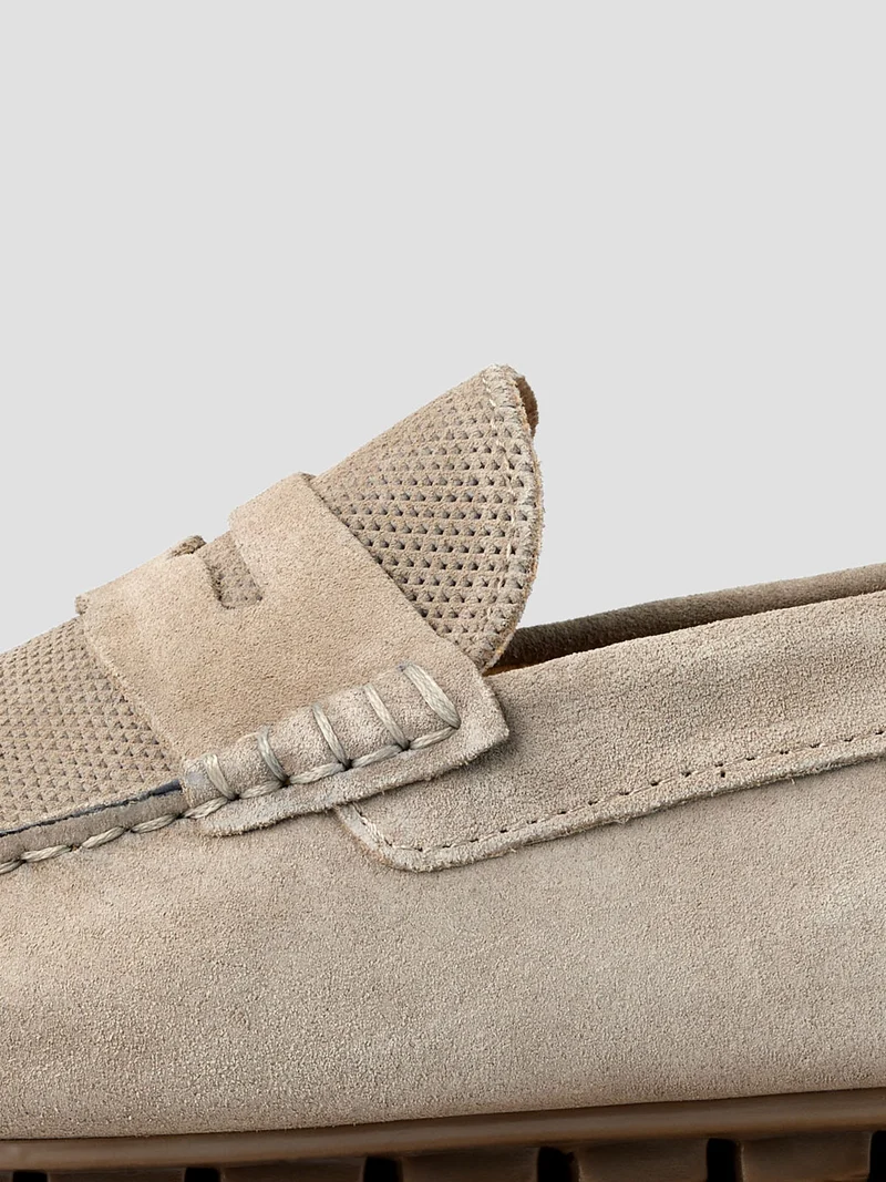 Mocassins en cuir