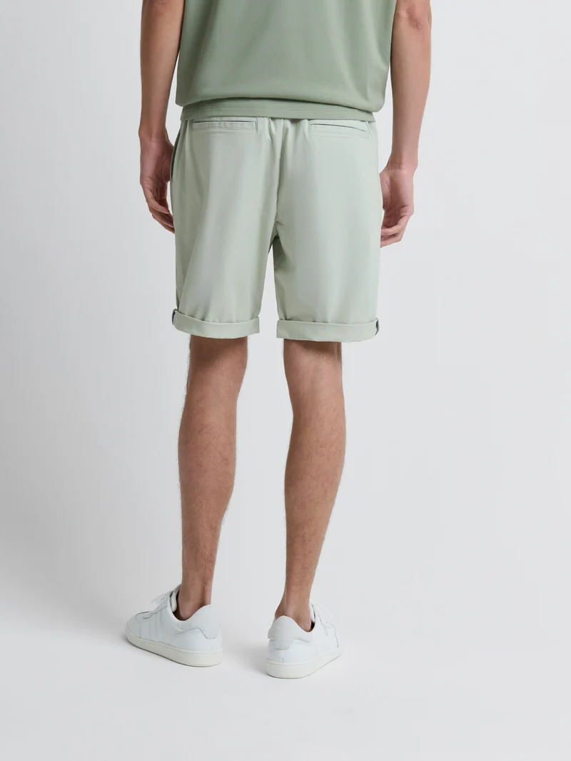Bermuda slim taille semi-élastiquée