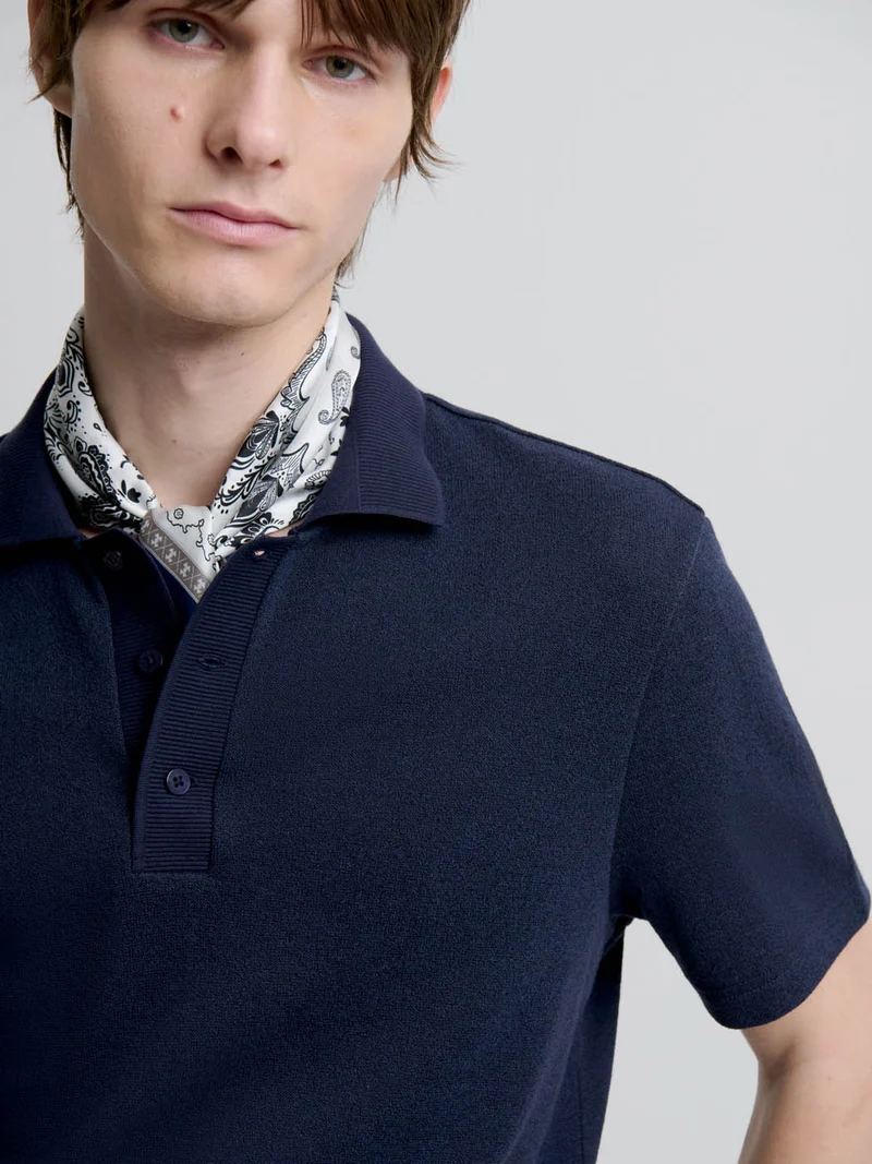 Polo regular col boutonné