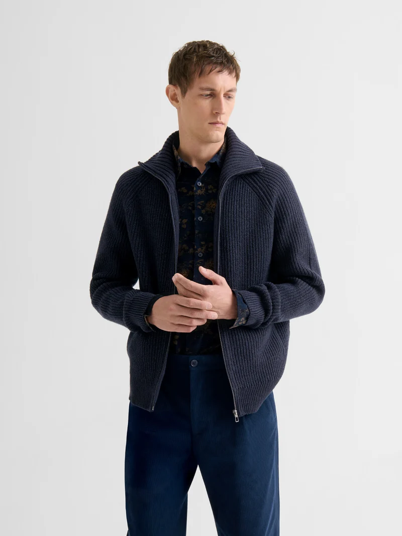 Cardigan zippé col montant maille perlée