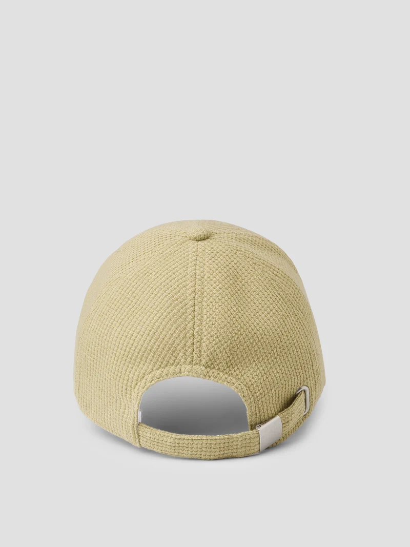 Casquette baseball gauffrée