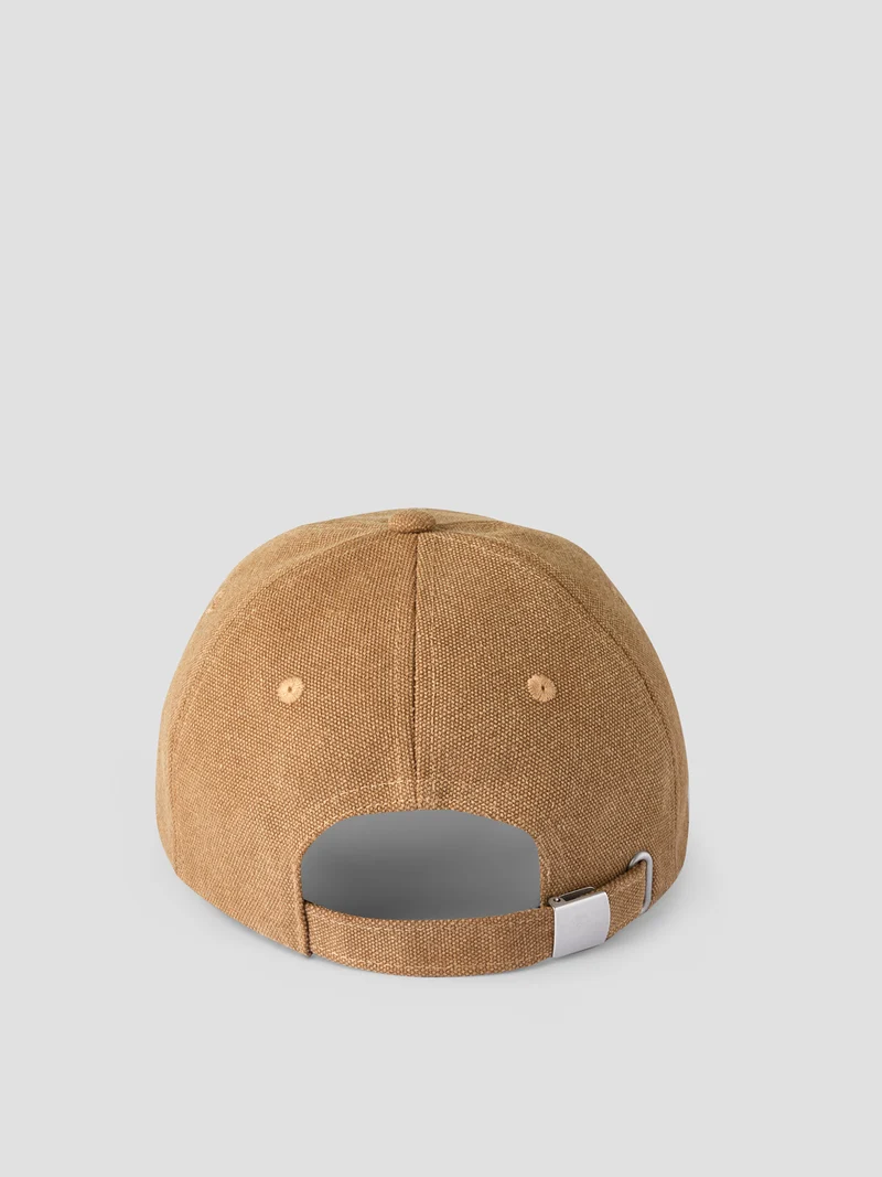 Casquette brodée