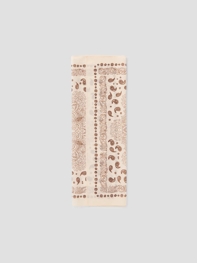 Carré motif bandana - L'atelier