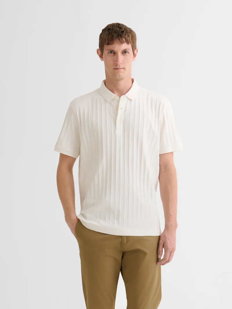Polo boutonné en seersucker