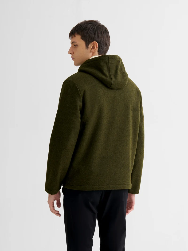 Blouson zippé à capuche en sherpa