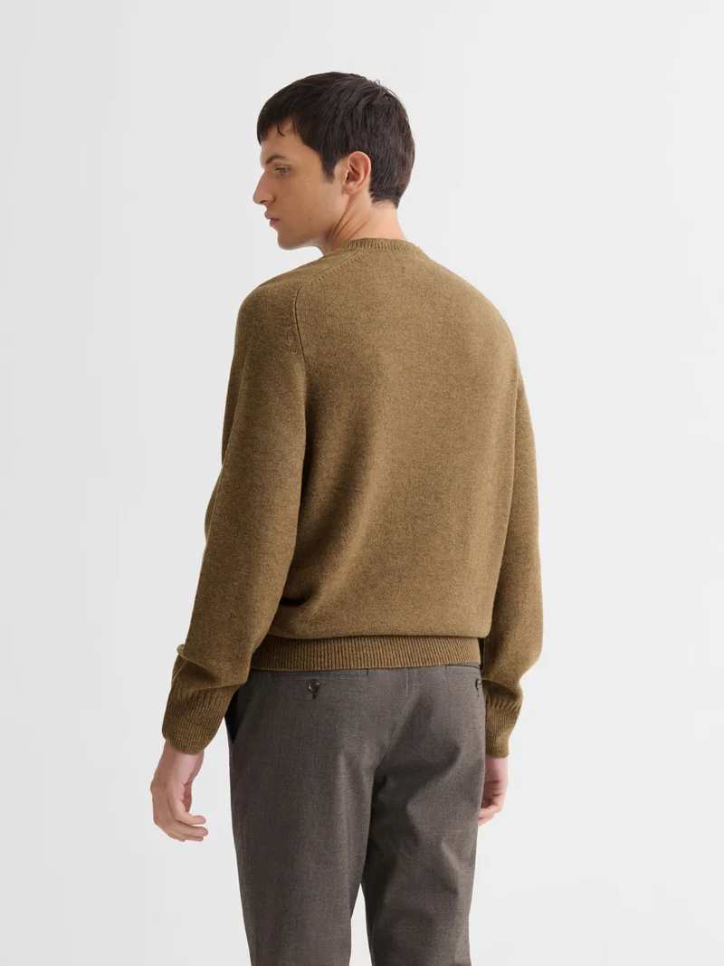Pull col V en laine mélangée