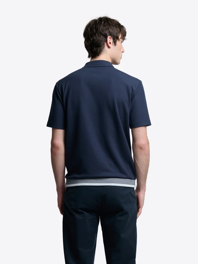 Polo boutonné