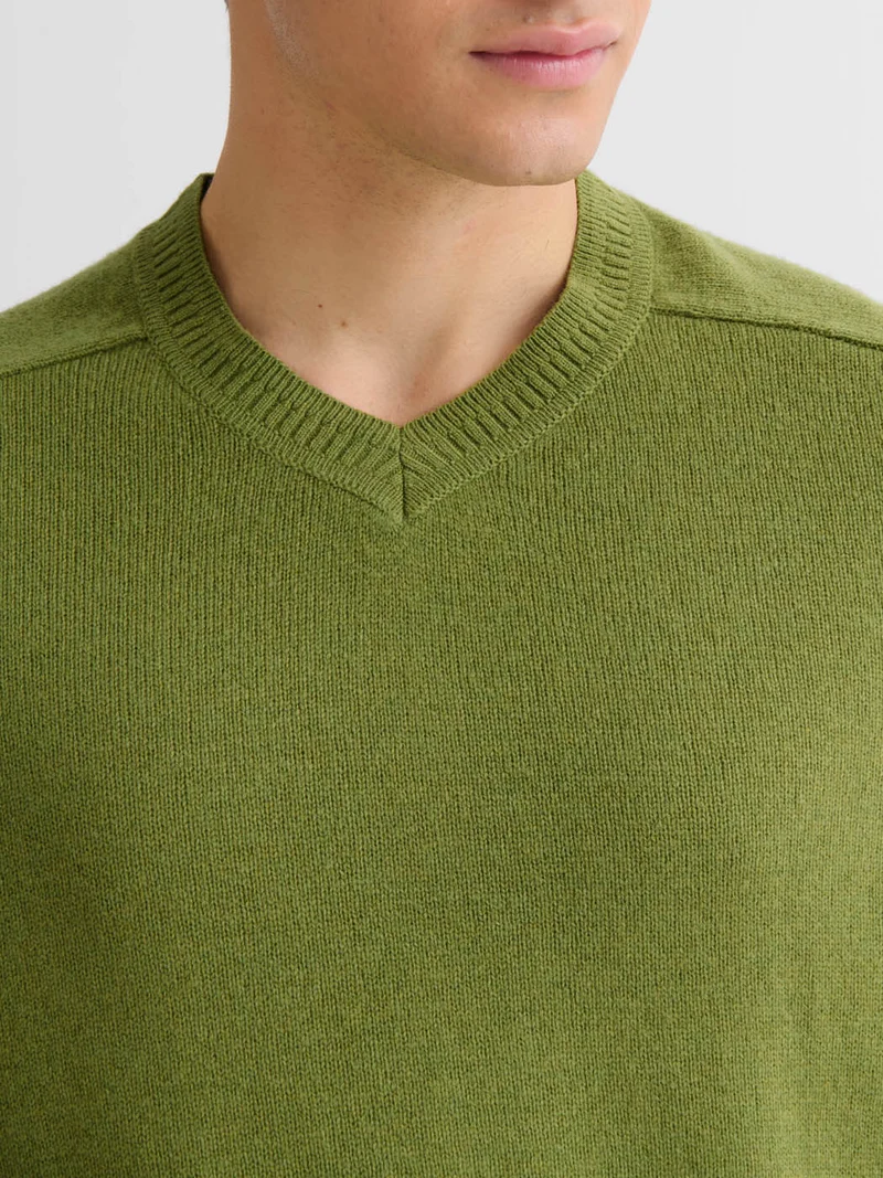 Pull col V en laine mélangée