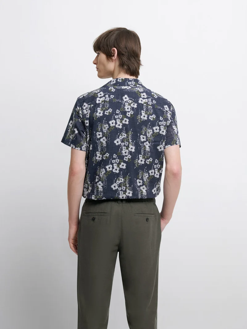 Chemise manches courtes regular fleurie