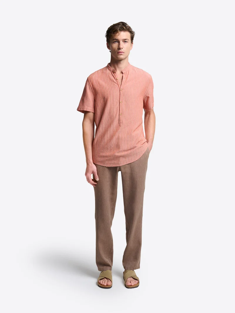 Chemise manches courtes slim rayée