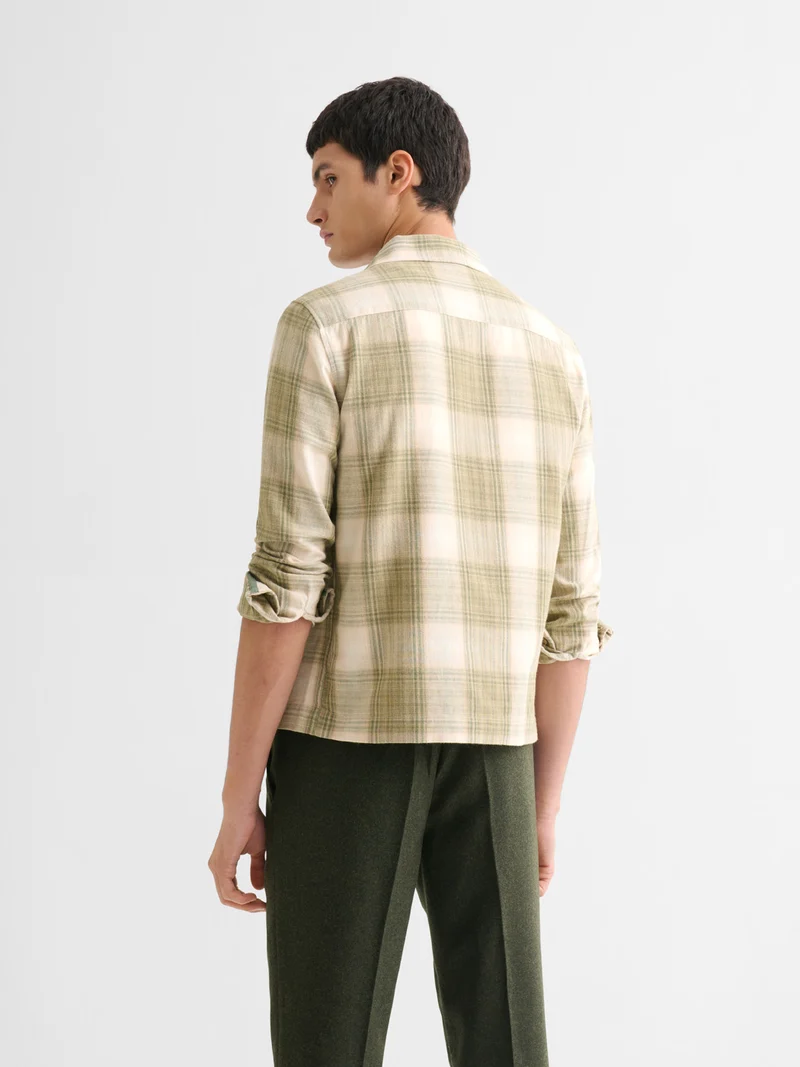 Chemise regular à carreaux