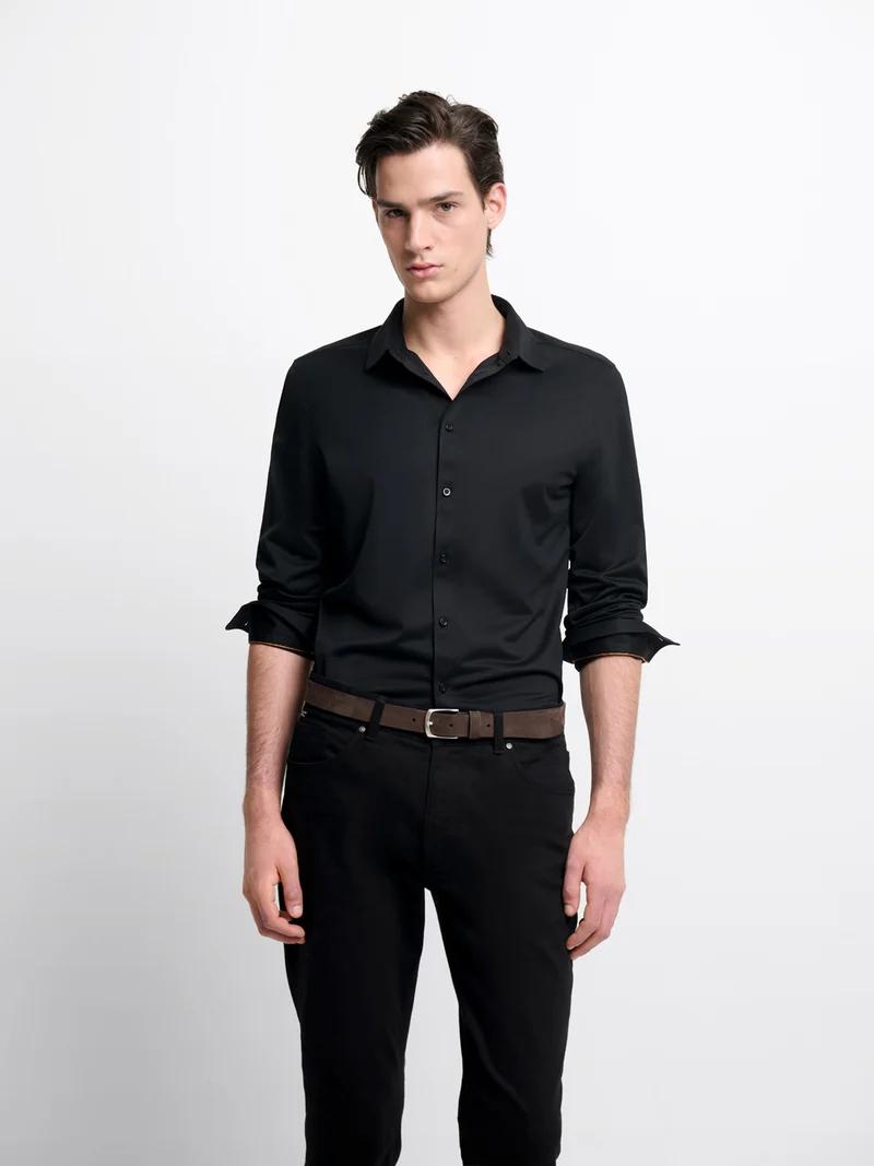 Chemise extraslim tissu traveler
