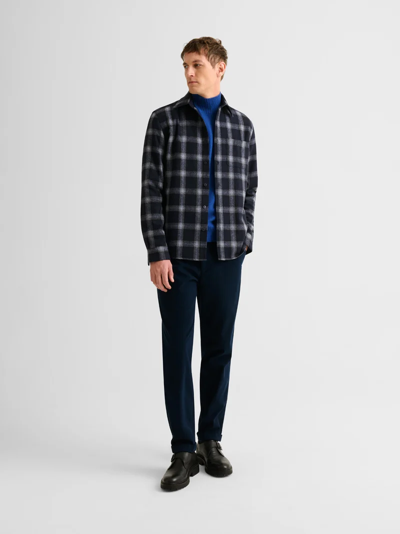 Chemise slim à carreaux