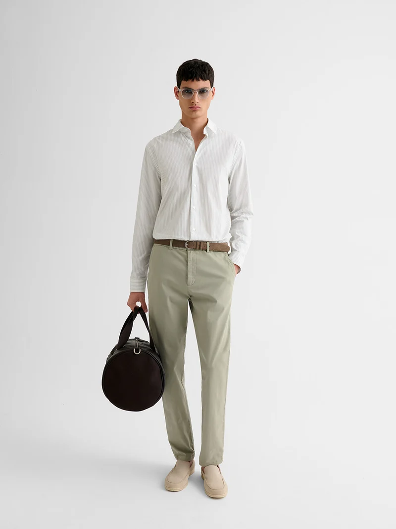 Chemise slim en coton rayée