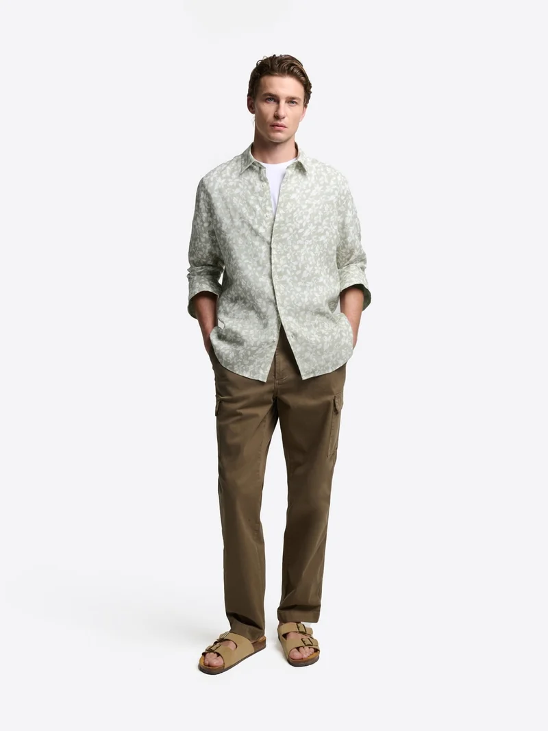 Chemise slim fleurie en lin