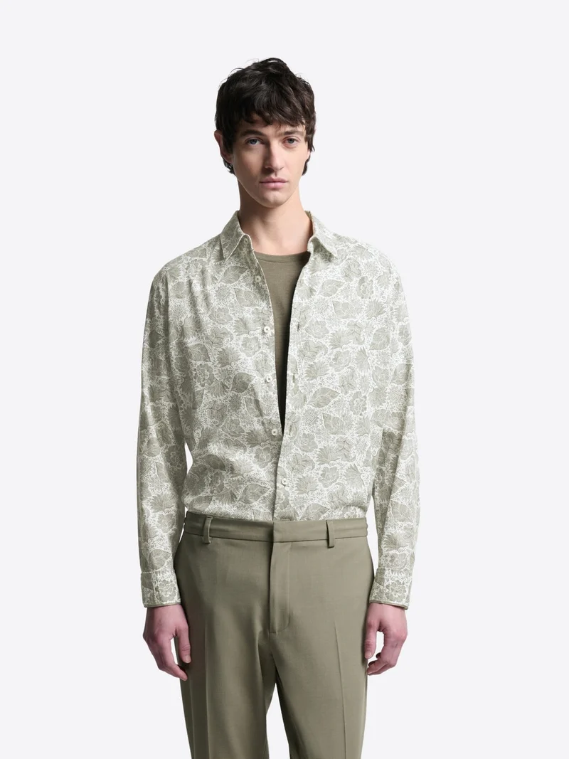 Chemise slim en coton bio fleurie