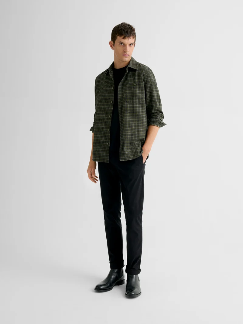 Chemise slim en coton à carreaux