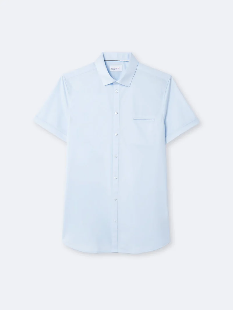 Chemise stretch facile à entretenir