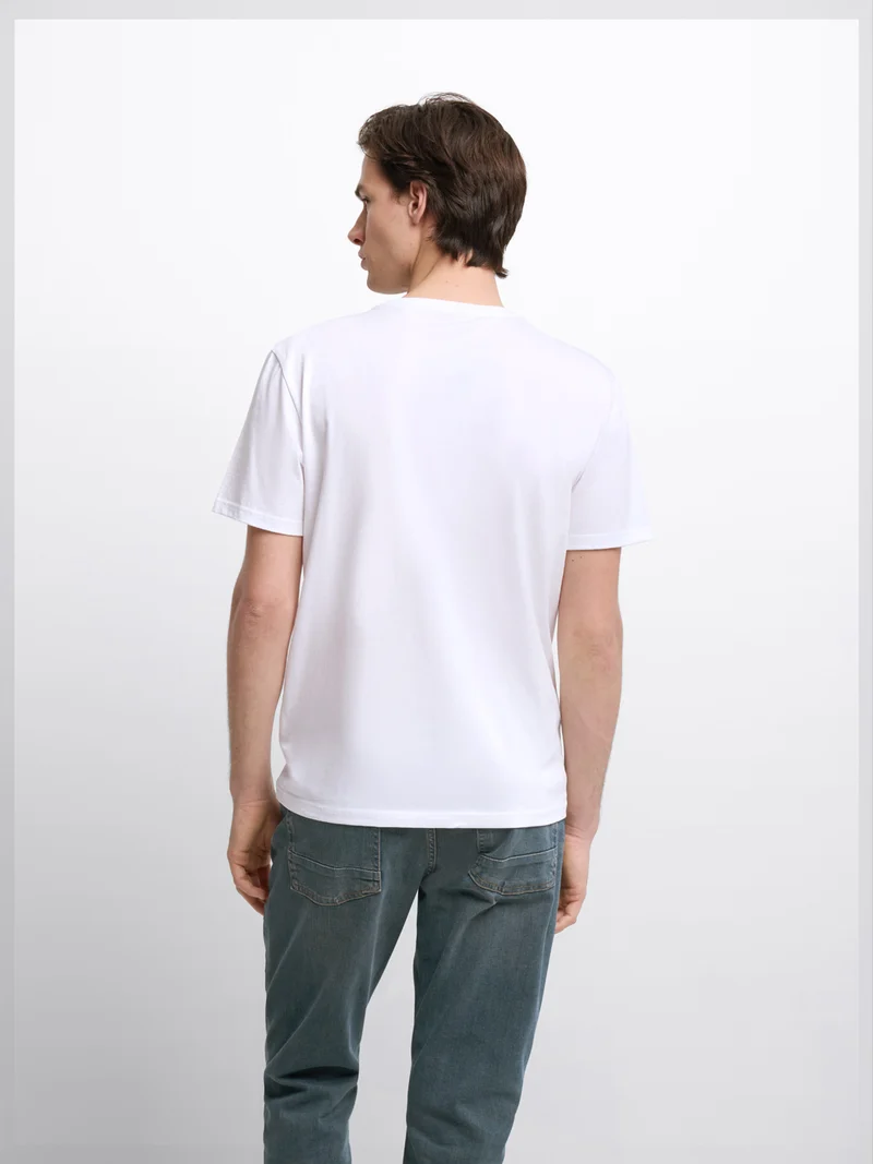 T-shirt col V en coton Supima®