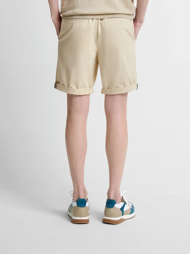 Bermuda slim taille semi-élastiquée