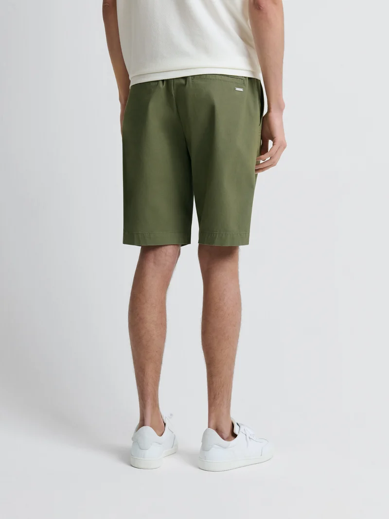 Bermuda slim taille semi-élastiquée
