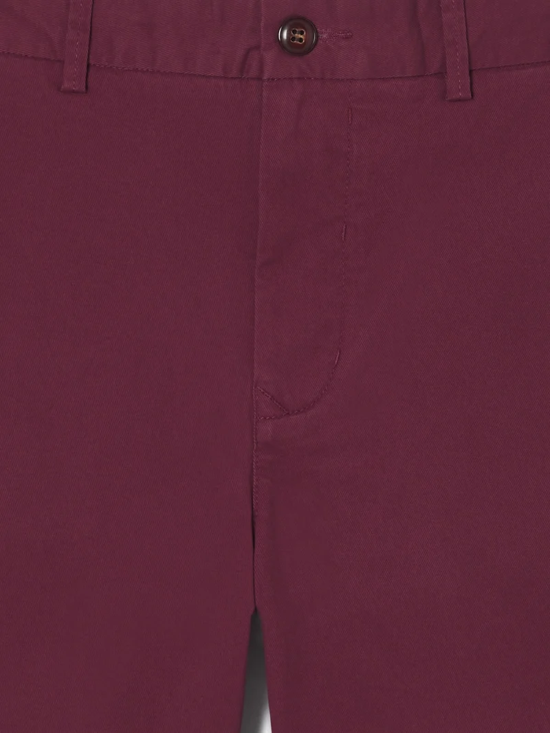 Bermuda slim en coton stretch