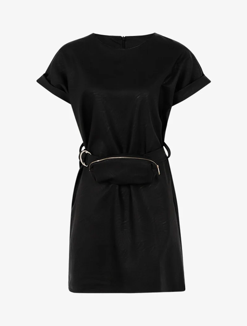 Robe en simili avec ceinture style banane - Noir