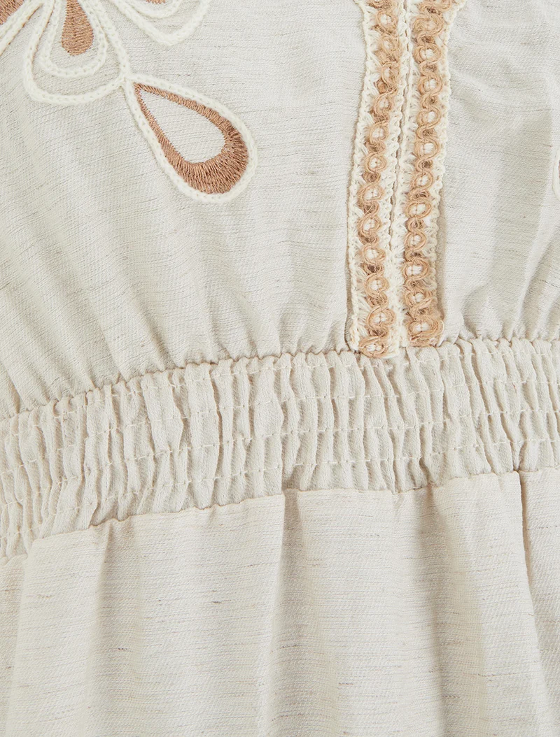 Robe mi-longue élastiquée à buste brodé - Beige