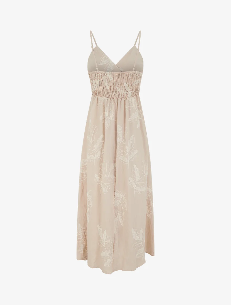 Robe longue empire à broderies feuilles stylisées - Beige