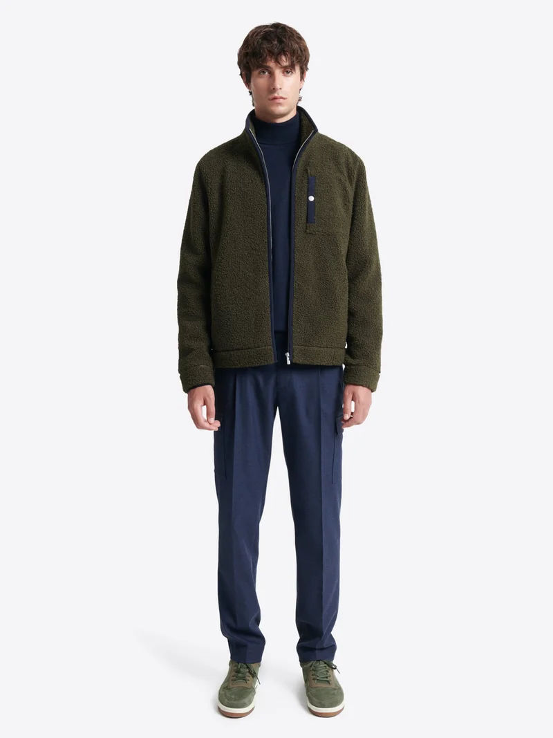 Veste polaire avec son col sherpa