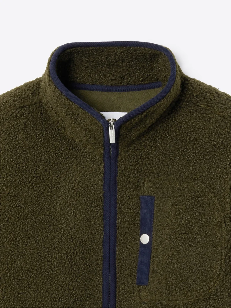 Veste polaire avec son col sherpa