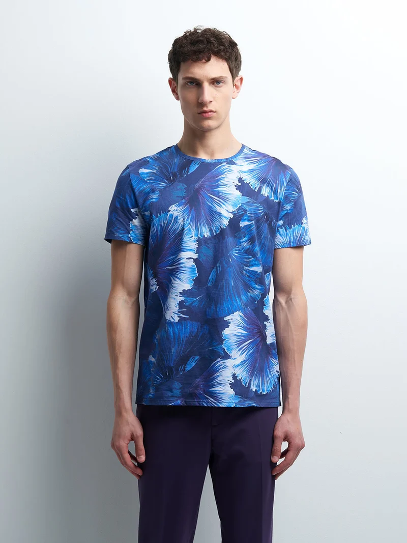 Tee-shirt col rond fleuri