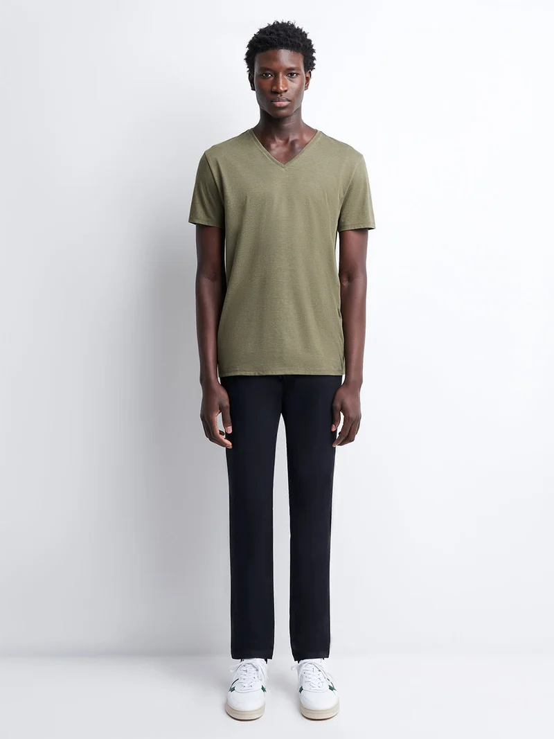 T-shirt col V mélange coton Supima®