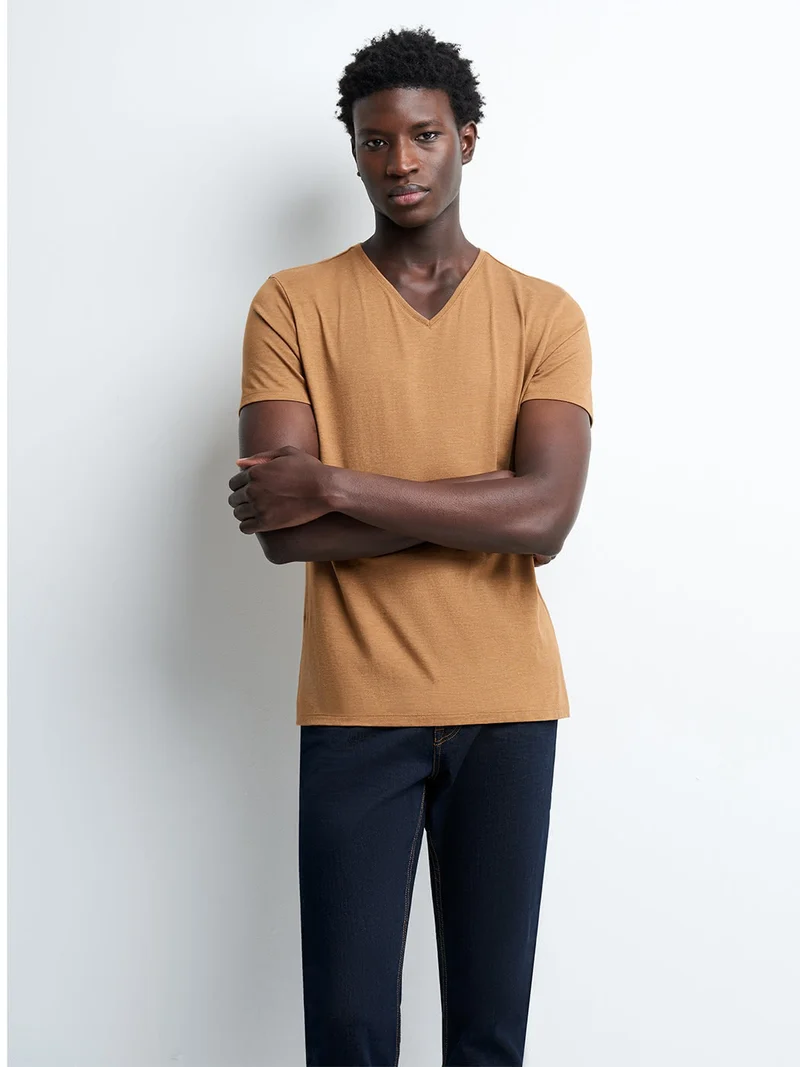 T-shirt col V mélange coton Supima®