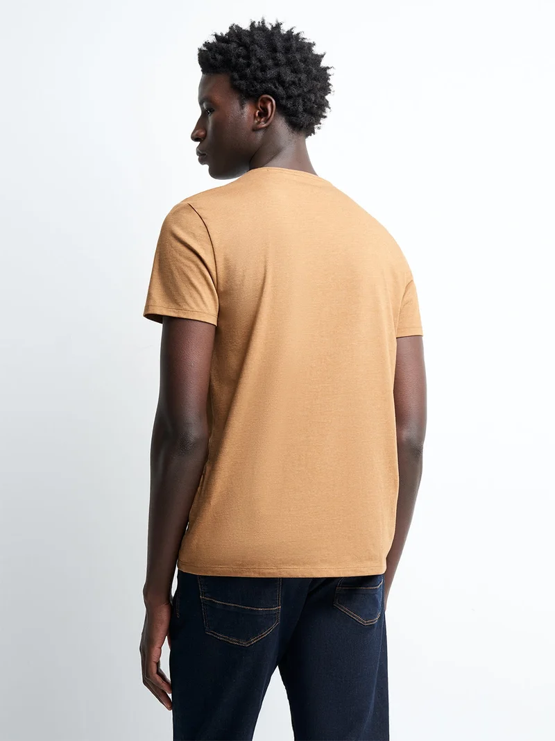 T-shirt col V mélange coton Supima®