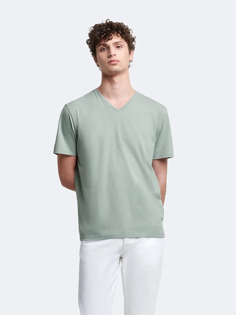 T-shirt col V mélange coton Supima®