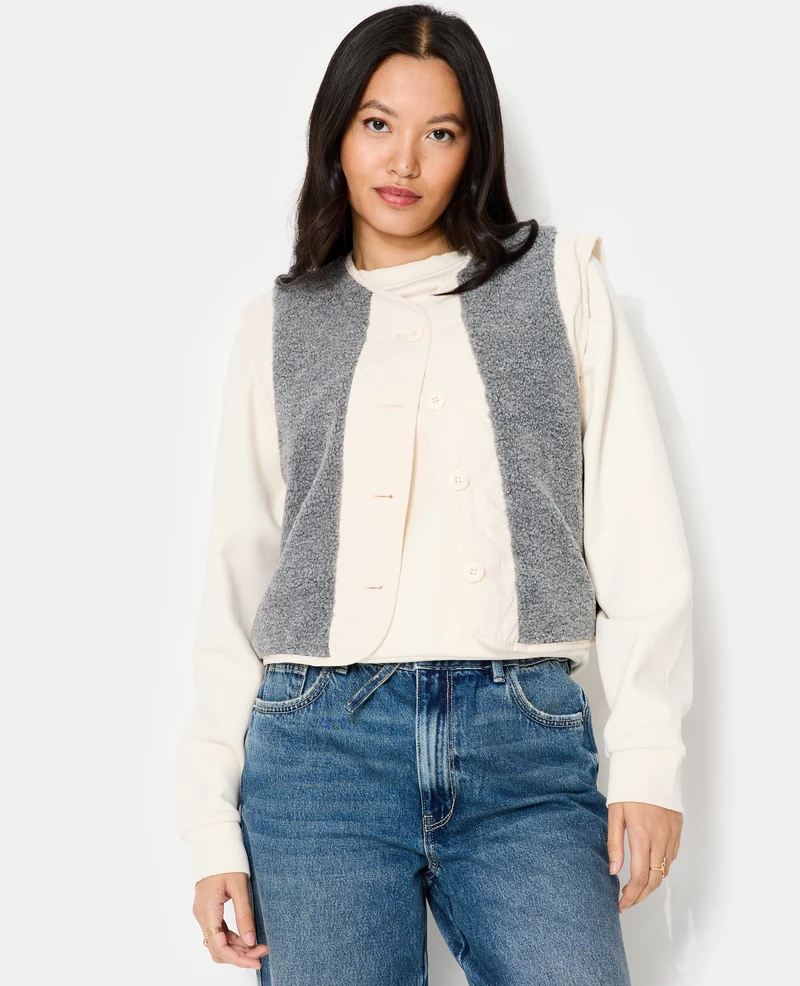 Veste sans manches avec empiècements sherpa