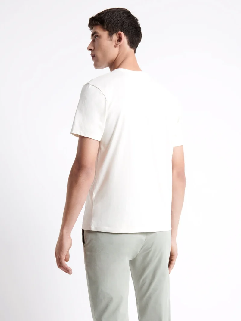 T-shirt col V en coton Supima®