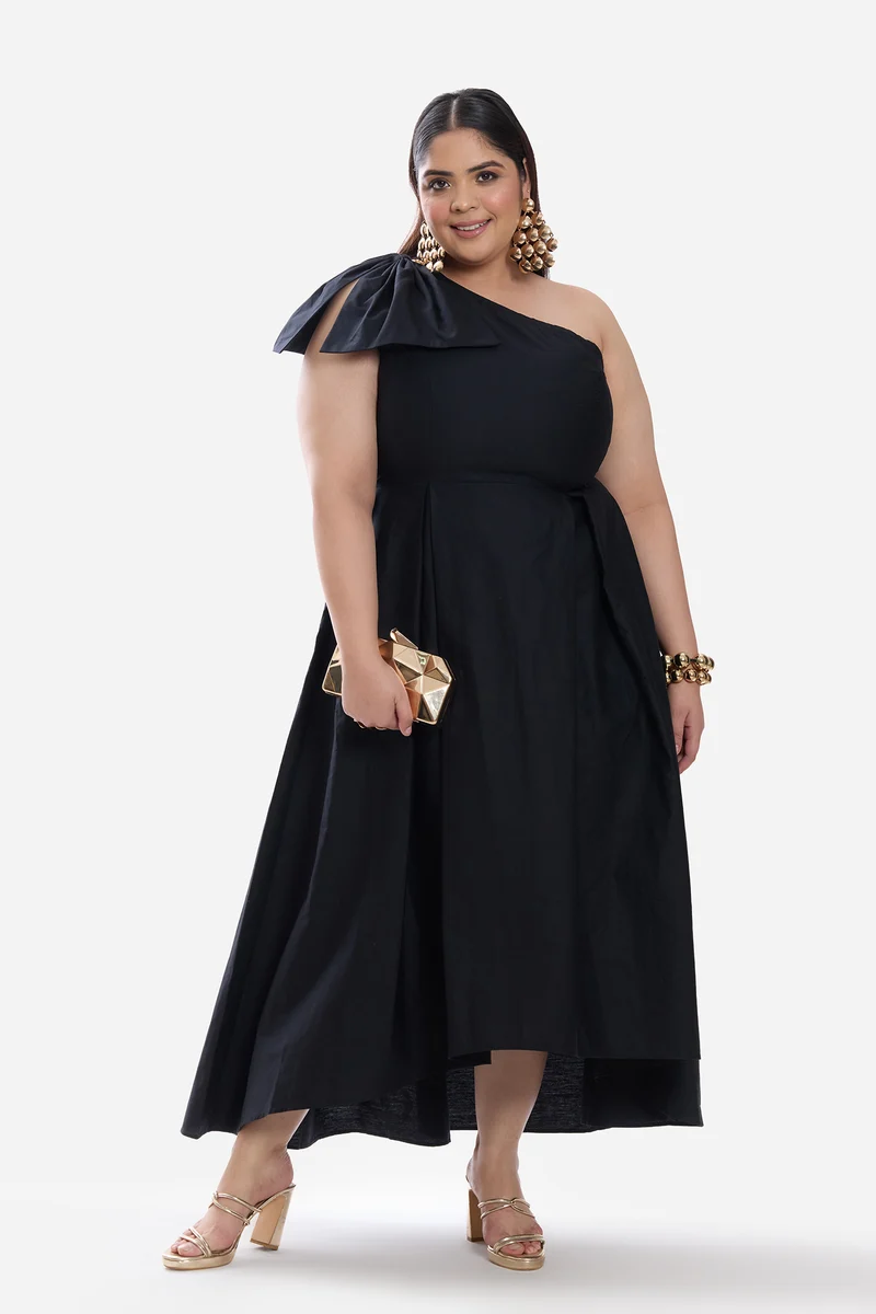 Brina|Cotton One Shoulder Bow Gown