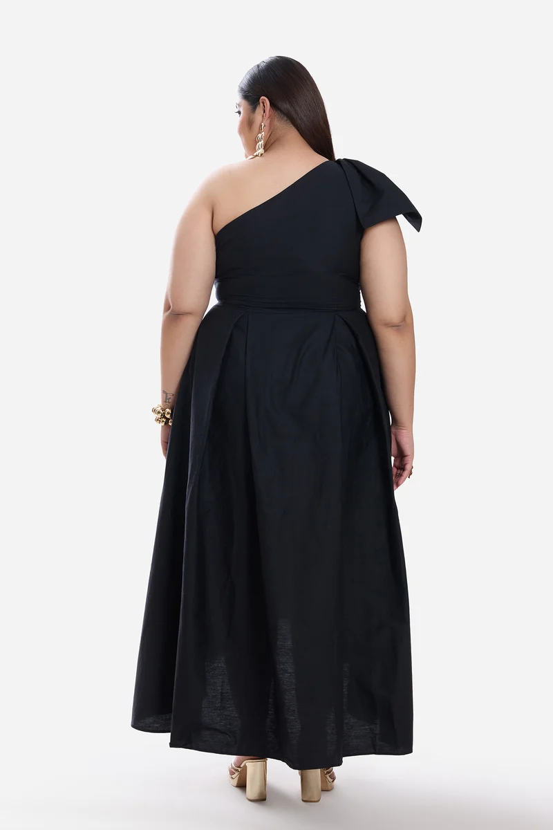 Brina|Cotton One Shoulder Bow Gown