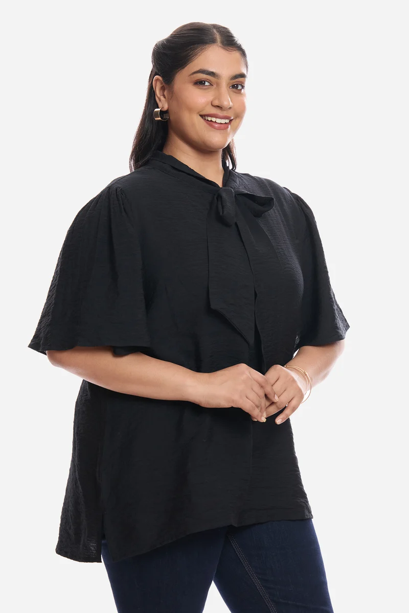 Amishi|Viscose Blouse With Flutter Sleeves