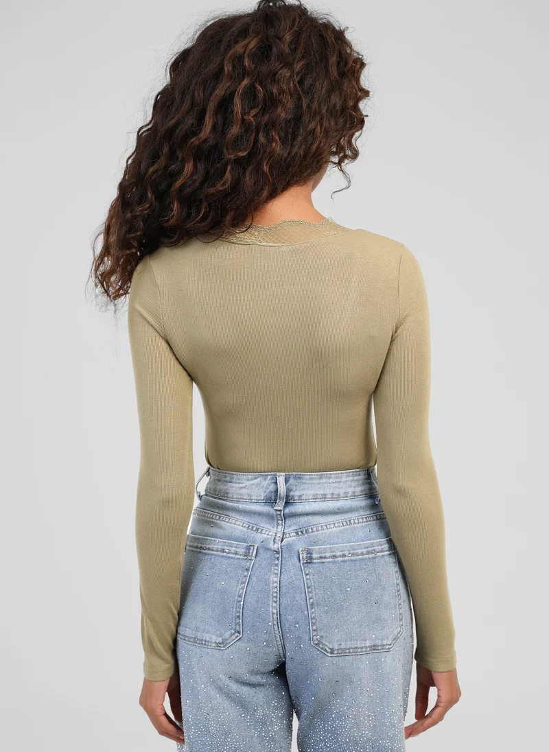 T-SHIRT ASTURIAL tilleul