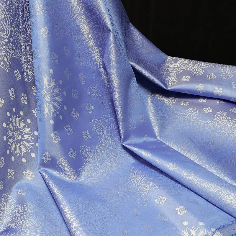 Jacquard de Nylon Bandana Iridescent | Collaboration Canada Goose × Concepts (2023) – Deadstock